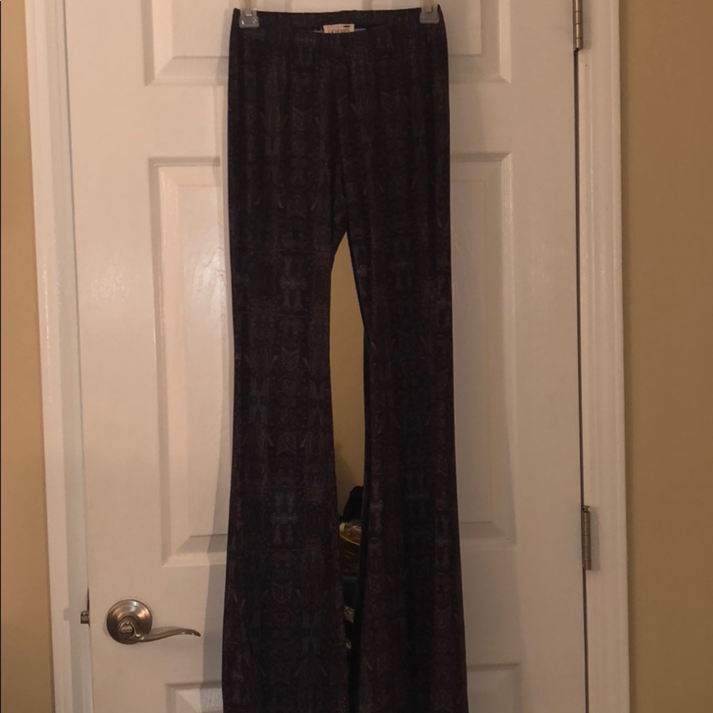 LA Hearts Kendall & Kylie bell bottoms